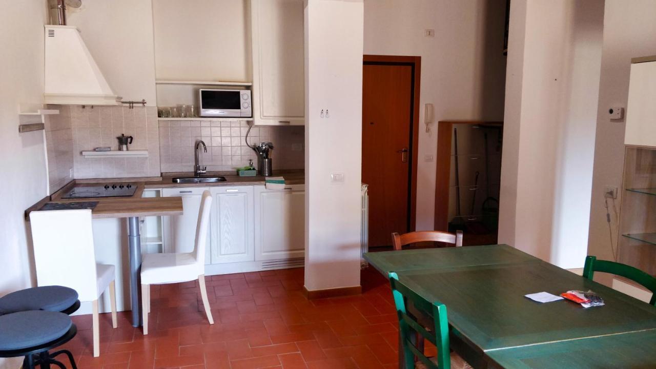 Residence La Poggerina ฟิลยีเน วัลดาร์โน ภายนอก รูปภาพ
