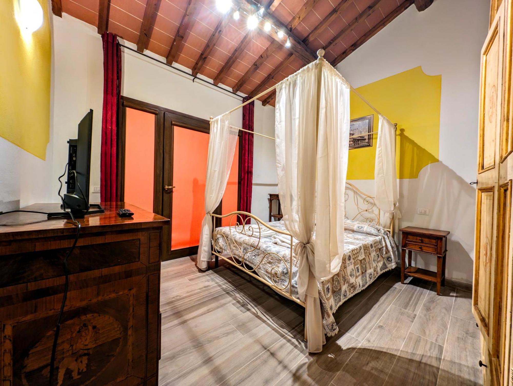 Residence La Poggerina ฟิลยีเน วัลดาร์โน ภายนอก รูปภาพ