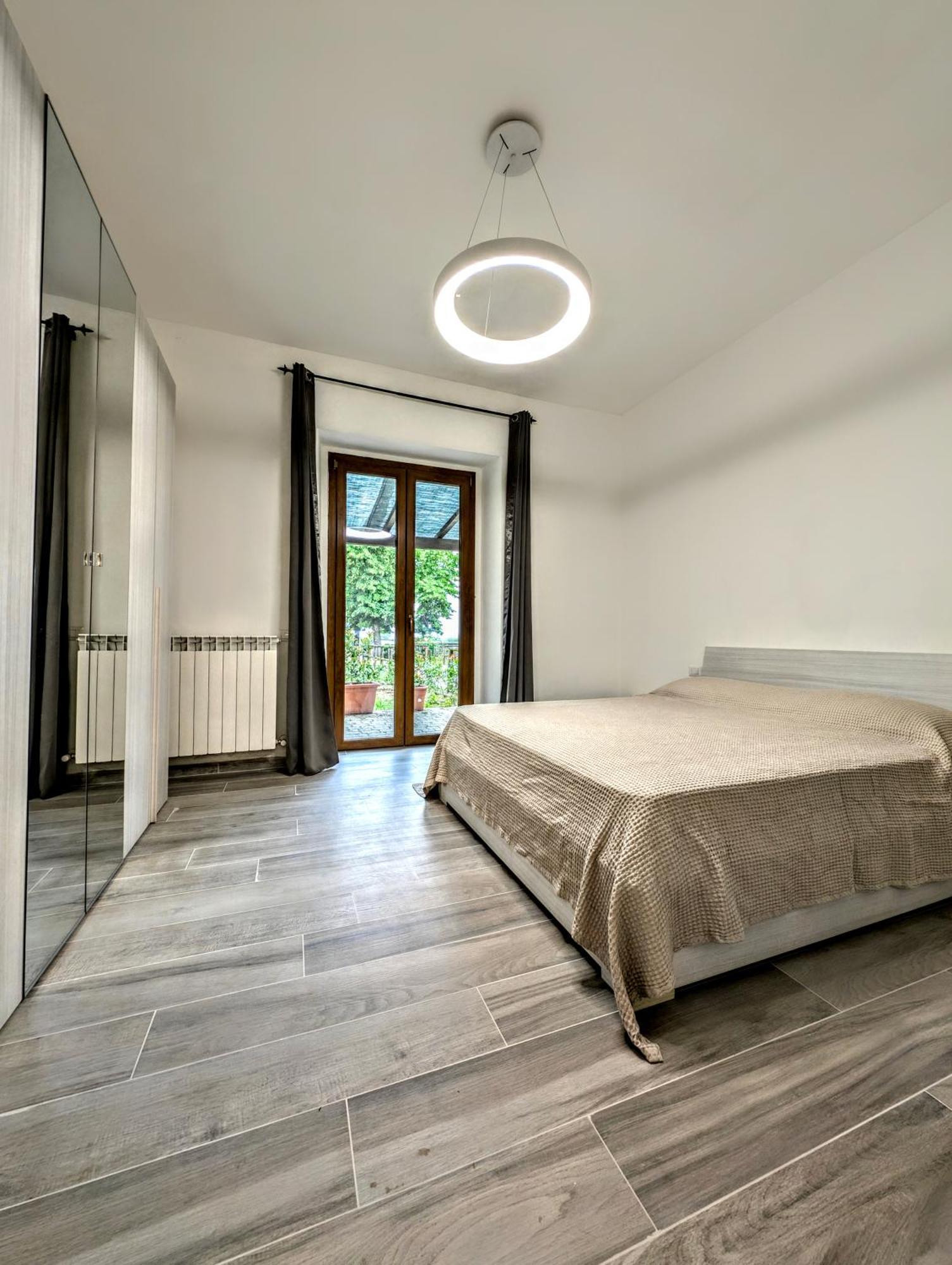 Residence La Poggerina ฟิลยีเน วัลดาร์โน ภายนอก รูปภาพ